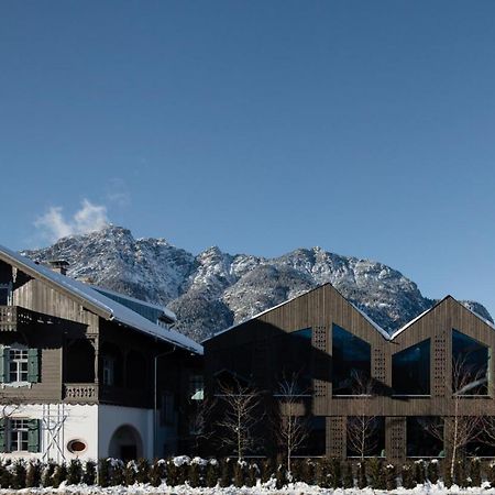 Hotel Quartier - Ueber Nacht In Besonderer Architektur Garmisch-Partenkirchen Exterior foto