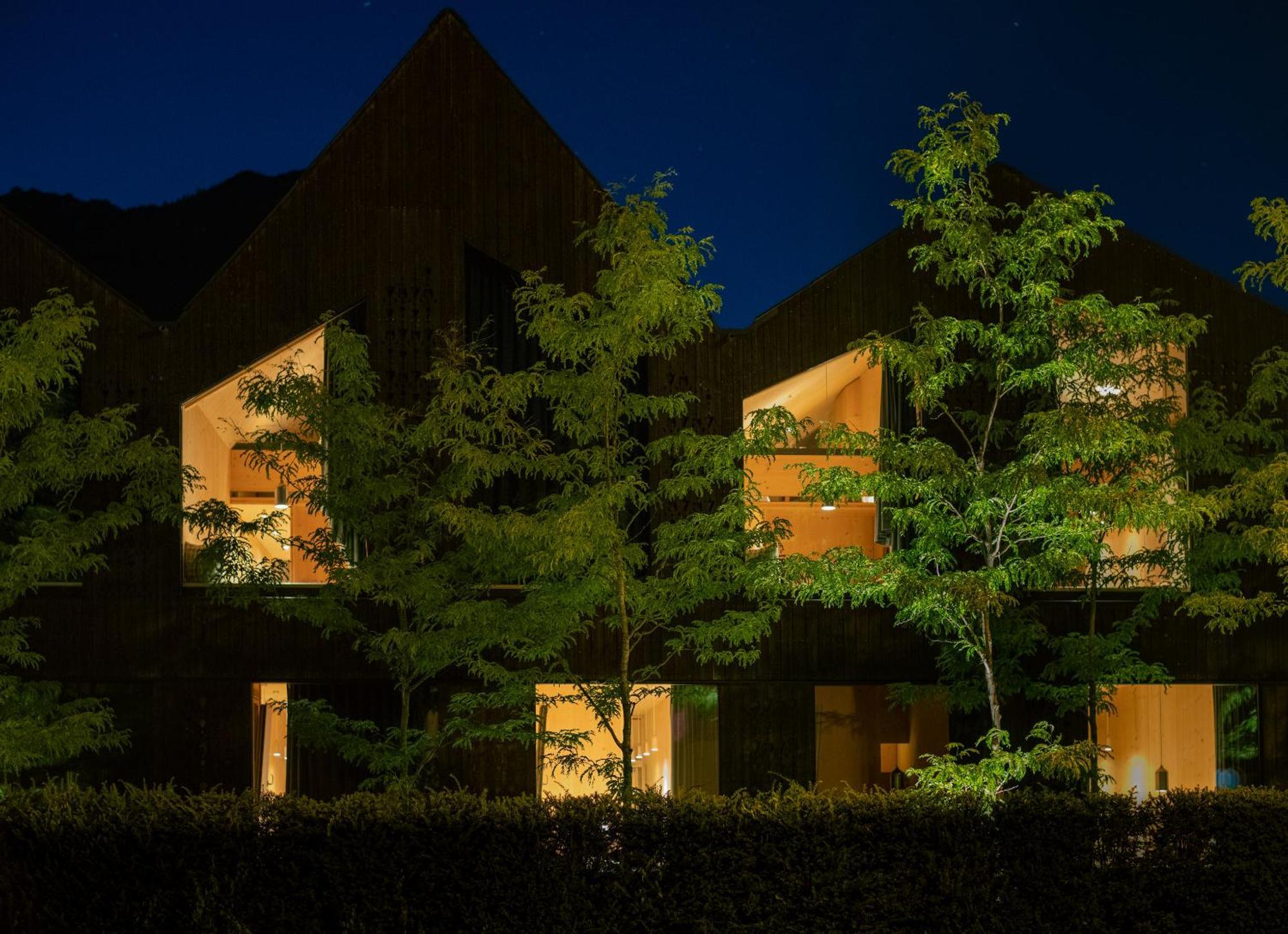 Hotel Quartier - Ueber Nacht In Besonderer Architektur Garmisch-Partenkirchen Exterior foto